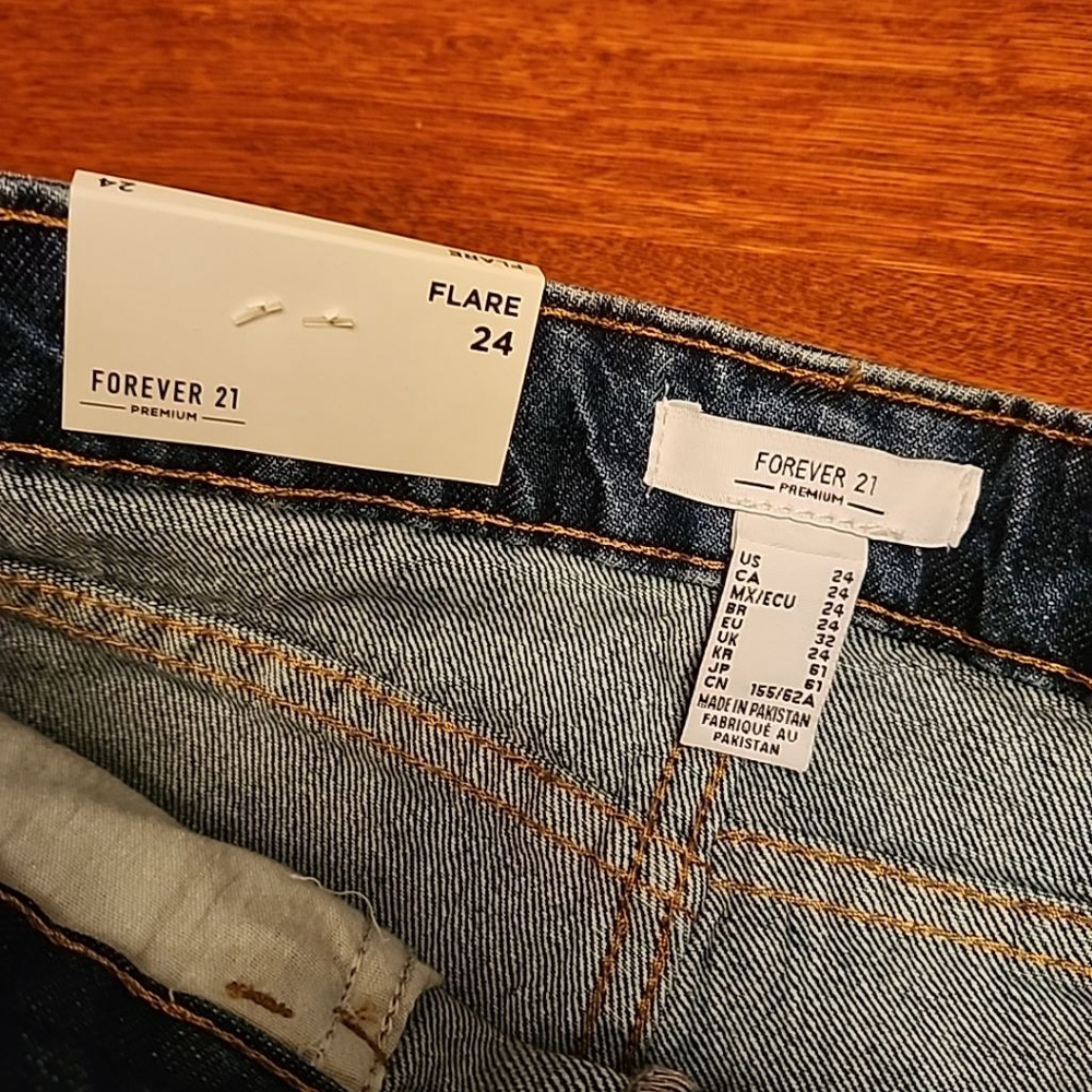 Size 24 Forever 21 Flare Embroidered Jean - Picture 5 of 9